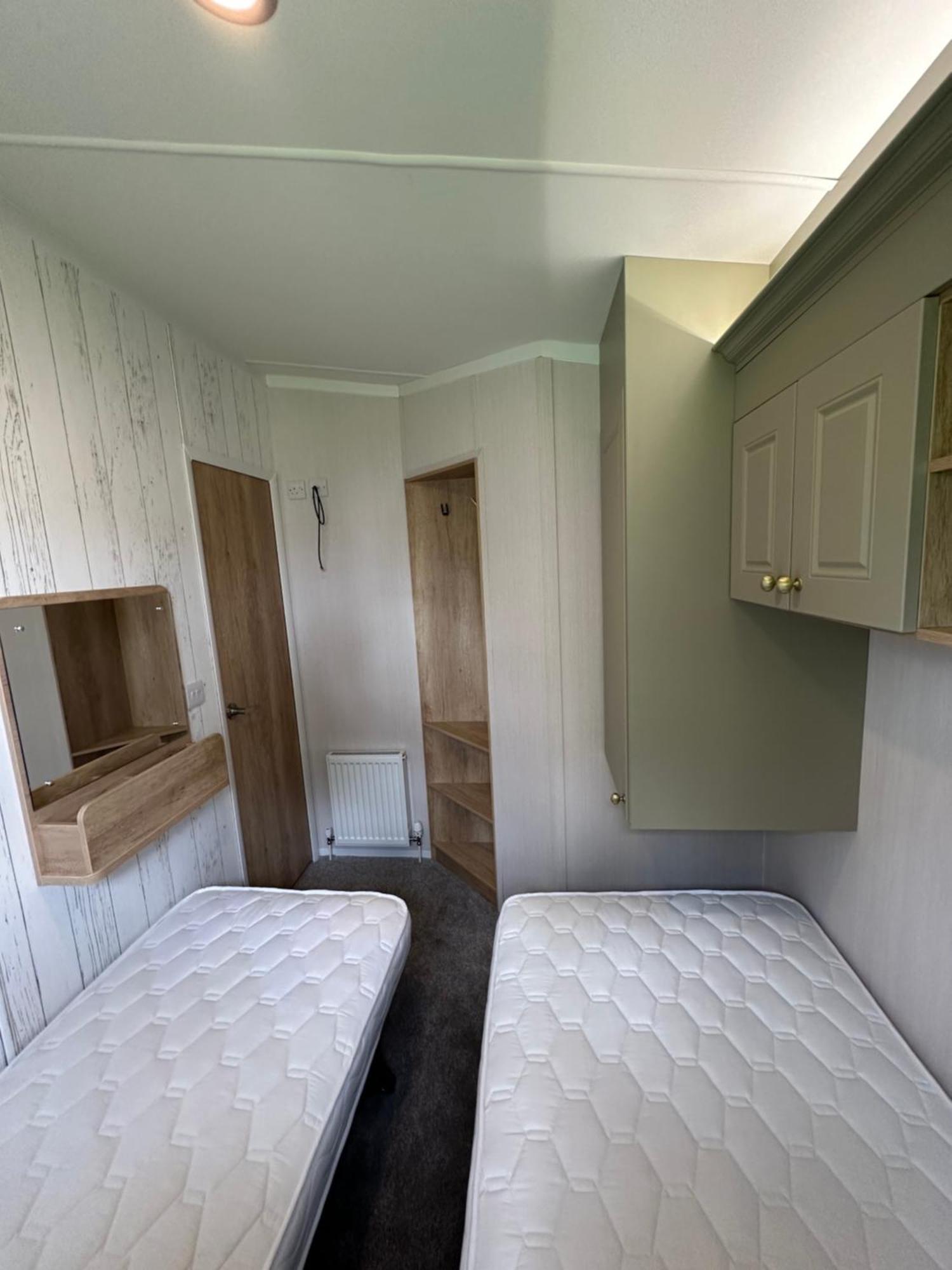 Presthaven Resort 3 Bedroom Luxury Gold 2024 Caravan Talacre Екстериор снимка